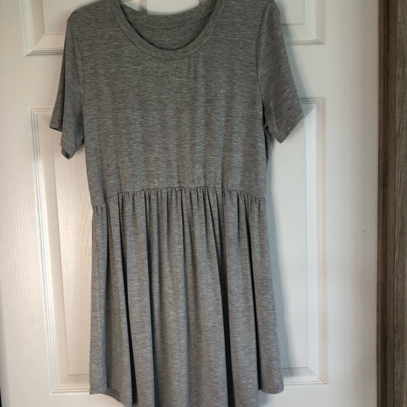 Spring/Summer Dress - Picture 2 of 7